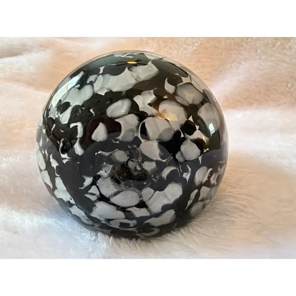 Vintage Black White Art Glass Bud Vase Hand Blown Confetti Speckled 4.5